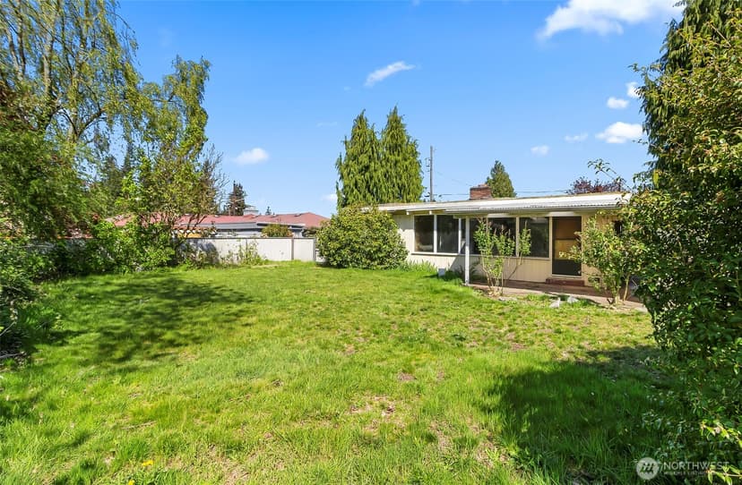 Property photo for 4704 Alger Avenue, Everett photo 19