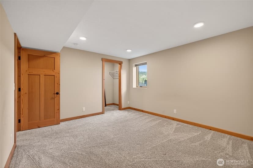 Property photo for 215 Lois Lane, Leavenworth photo 31
