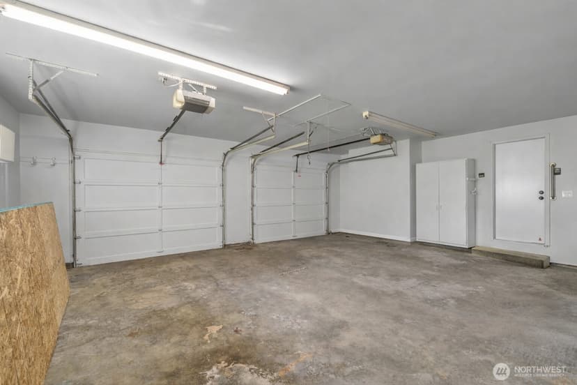 Property photo for 12833 9th Avenue SW, Burien photo 34
