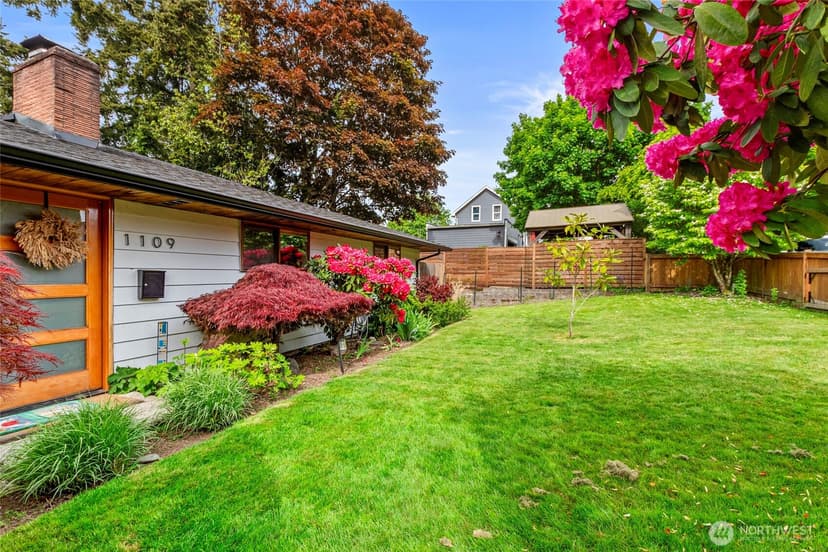 Property photo for 1109 Clinton Place, Everett photo 31