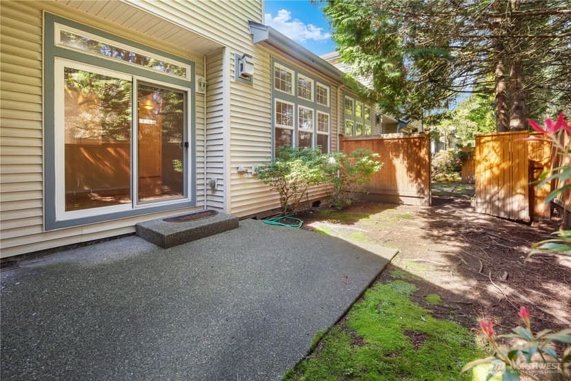 Property photo for 608 Chelan Place NE #C, Renton photo 16