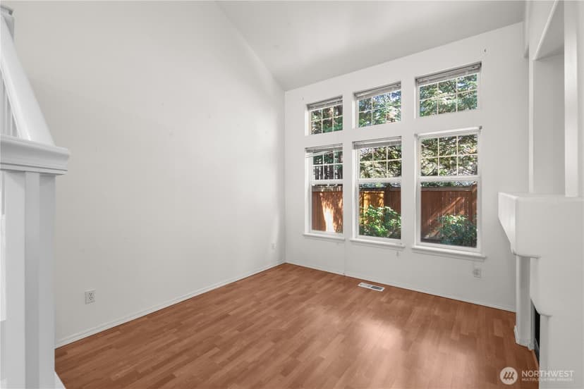 Property photo for 608 Chelan Place NE #C, Renton photo 9