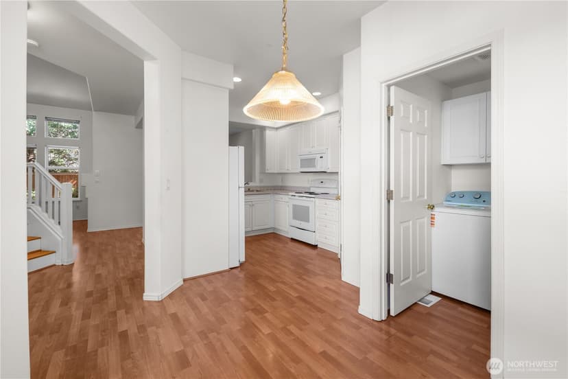 Property photo for 608 Chelan Place NE #C, Renton photo 7