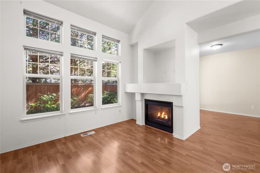 Property photo for 608 Chelan Place NE #C, Renton photo 10