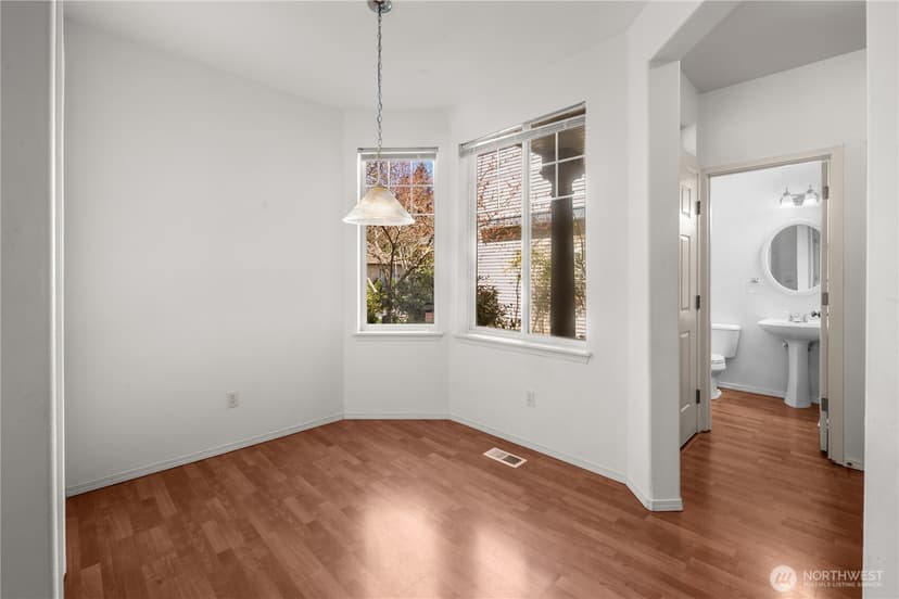 Property photo for 608 Chelan Place NE #C, Renton photo 4