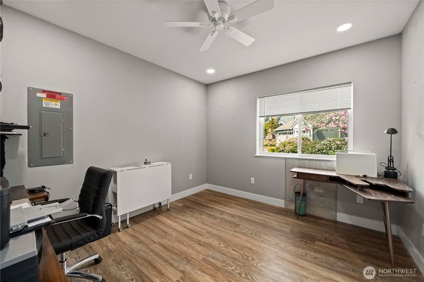Property photo for 4715 116th Avenue E, Edgewood photo 28