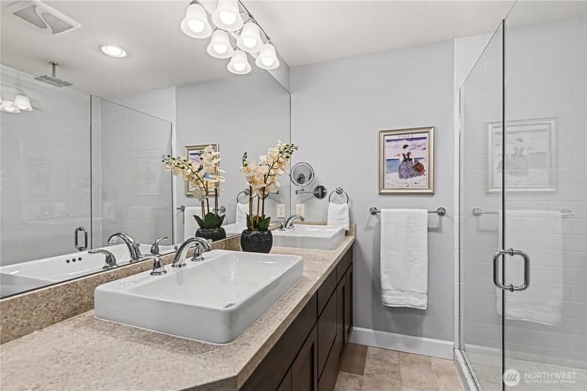 Property photo for 1217 150th Avenue SE, Bellevue photo 20
