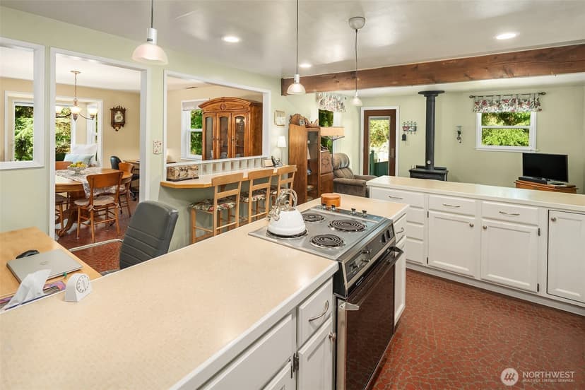 Property photo for 27428 97th Avenue SW, Vashon photo 13