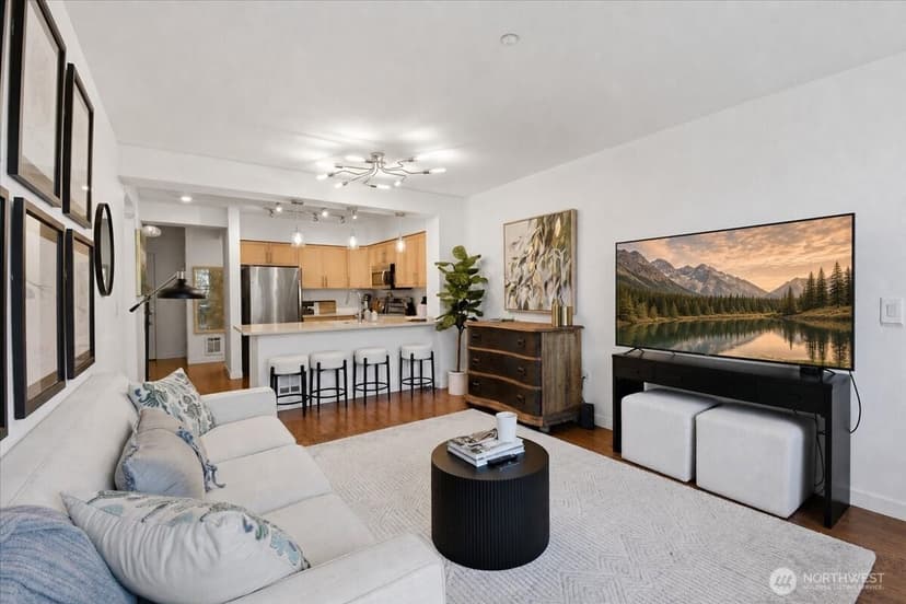 Property photo for 211 Kirkland Avenue #204, Kirkland photo 13