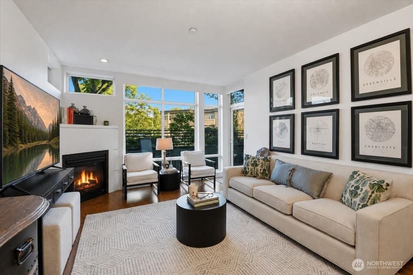 Property photo for 211 Kirkland Avenue #204, Kirkland photo 8