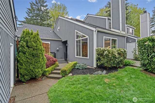 Property photo for 2321 SE 8th Drive, Renton photo 2