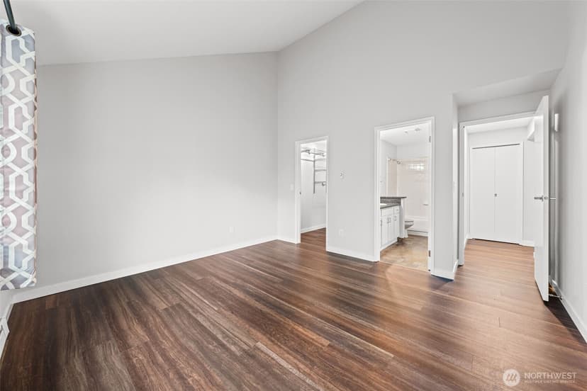 Property photo for 2321 SE 8th Drive, Renton photo 14