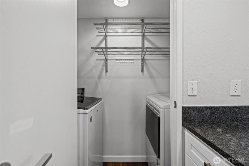 Property photo for 2321 SE 8th Drive, Renton photo 10