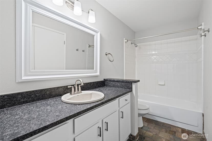 Property photo for 2321 SE 8th Drive, Renton photo 15