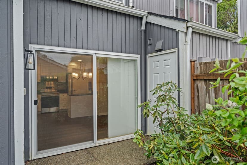 Property photo for 2321 SE 8th Drive, Renton photo 26