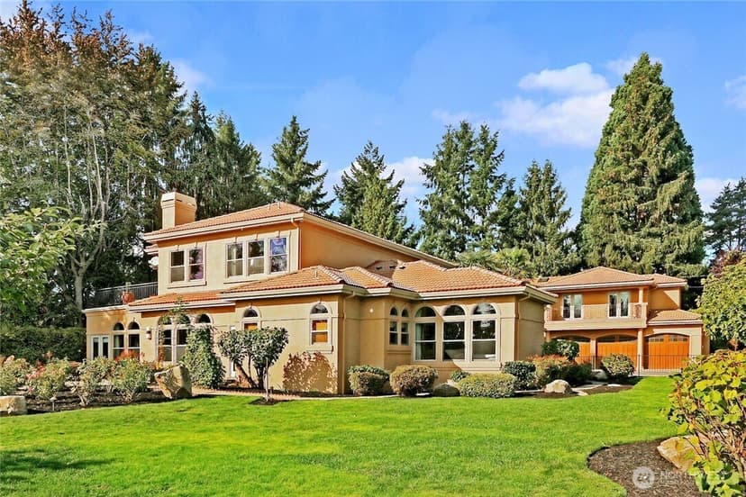 Property photo for 1055 91st Avenue NE, Bellevue photo 38
