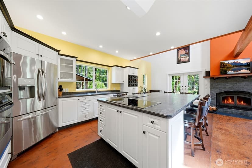 Property photo for 33 G Mukilteo Way, Hat Island photo 10