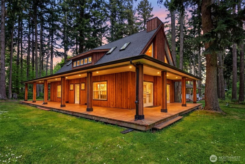 Property photo for 33 G Mukilteo Way, Hat Island