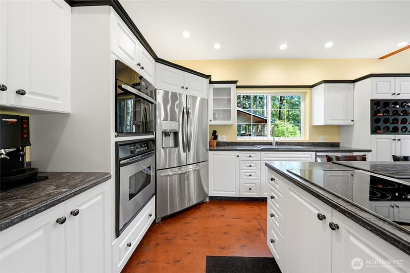 Property photo for 33 G Mukilteo Way, Hat Island photo 11
