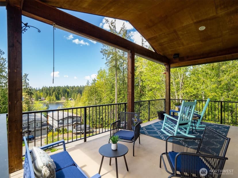 Property photo for 17722 E Lake Desire Drive SE, Renton photo 16