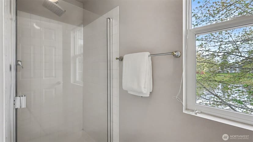 Property photo for 5701 S 234th Street #29, Kent photo 24