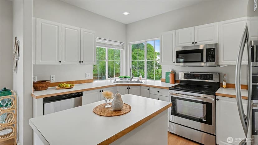Property photo for 5701 S 234th Street #29, Kent photo 13