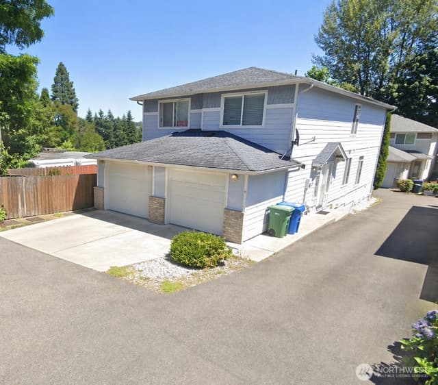 Property photo for 406 Taylor Avenue NW #A, Renton
