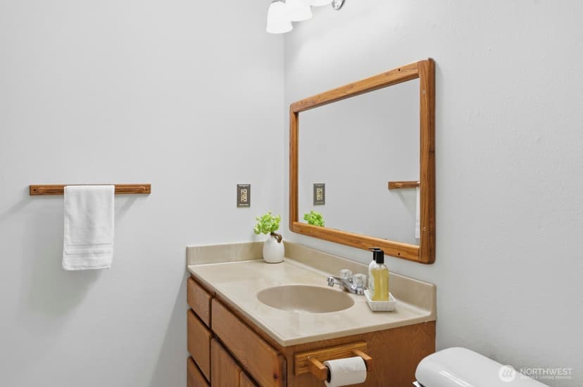 Property photo for 2949 SE Mile Hill #C-3, Port Orchard photo 16