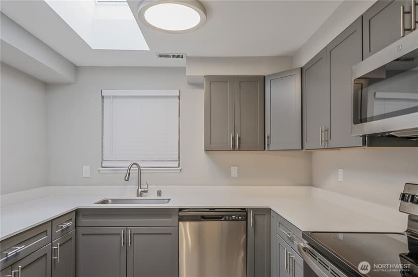 Property photo for 1021 30th Street NE, Auburn photo 12