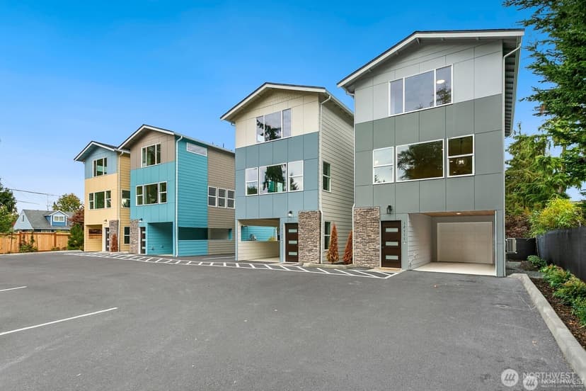 Property photo for 12111 E Gibson, Everett