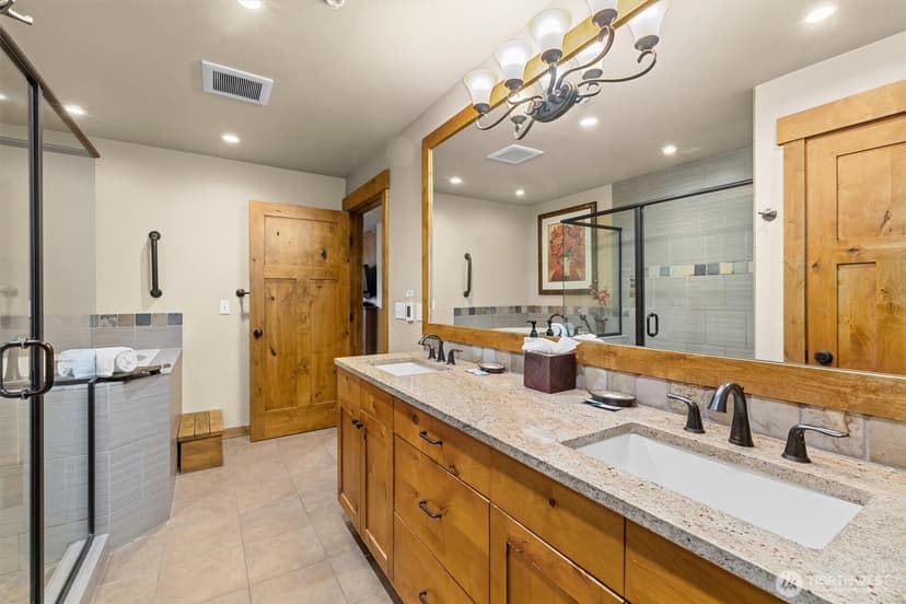 Property photo for 3770 Suncadia Trail #102, Cle Elum photo 23