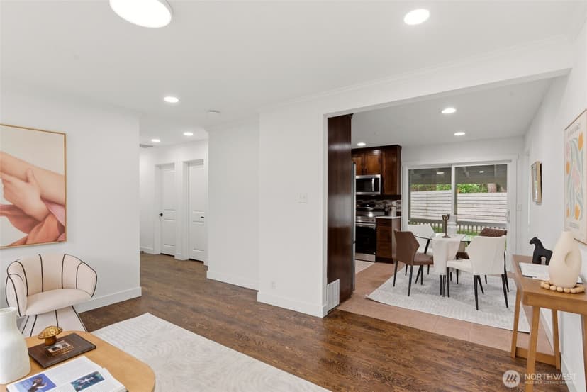 Property photo for 10404 Jovita Blvd E, Edgewood photo 5