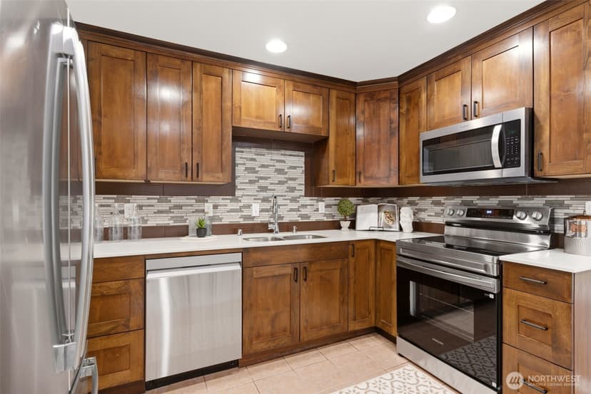 Property photo for 10404 Jovita Blvd E, Edgewood photo 6
