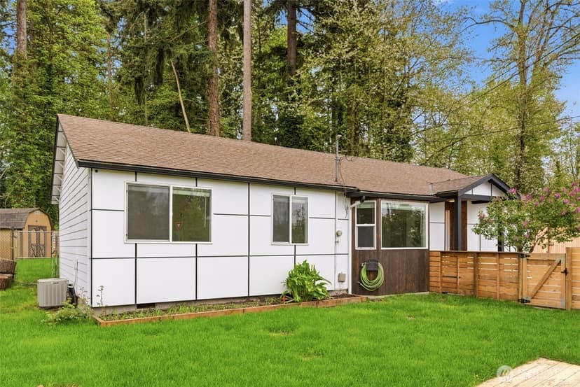 Property photo for 10404 Jovita Blvd E, Edgewood photo 26
