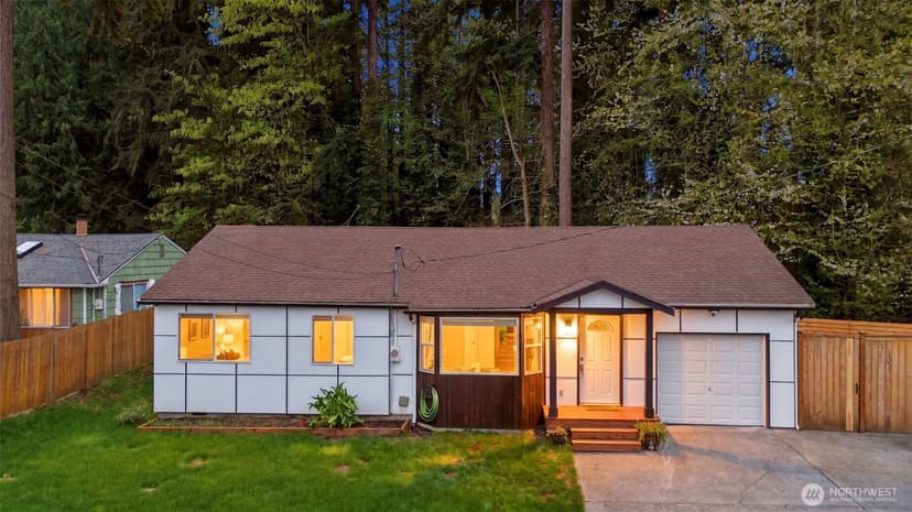 Property photo for 10404 Jovita Blvd E, Edgewood