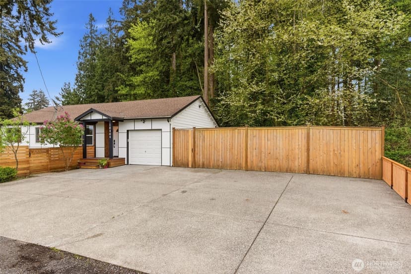 Property photo for 10404 Jovita Blvd E, Edgewood photo 28