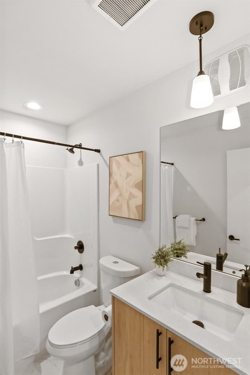 Property photo for 1913 15th Avenue S #Unit C, Seattle photo 23
