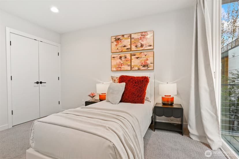 Property photo for 1913 15th Avenue S #Unit C, Seattle photo 20