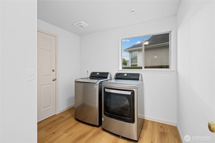 Property photo for 5103 Tower Drive NE, Tacoma photo 32