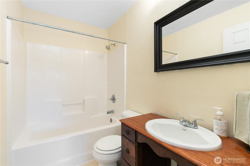 Property photo for 1929 19th Avenue Ct SE, Puyallup photo 32