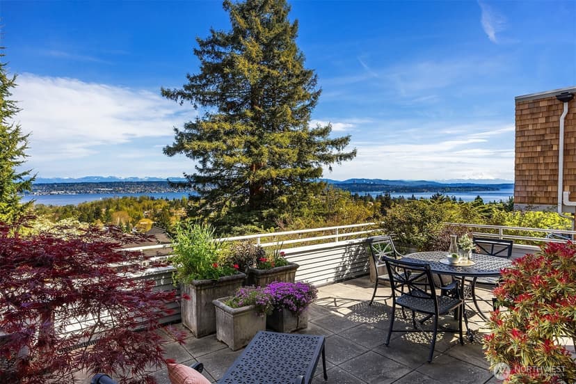 Property photo for 6542 50th Avenue NE, Seattle photo 36