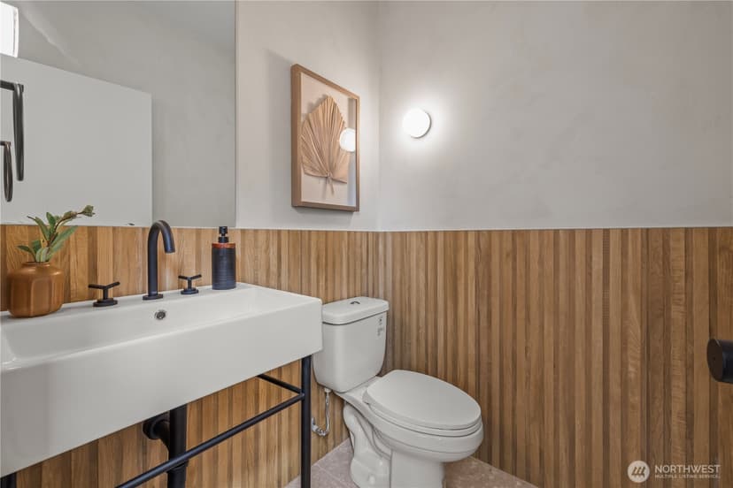 Property photo for 3020 NE 95th St #B, Seattle photo 5