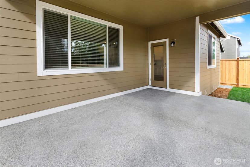 Property photo for 18310 37th Avenue Ct E, Tacoma photo 25