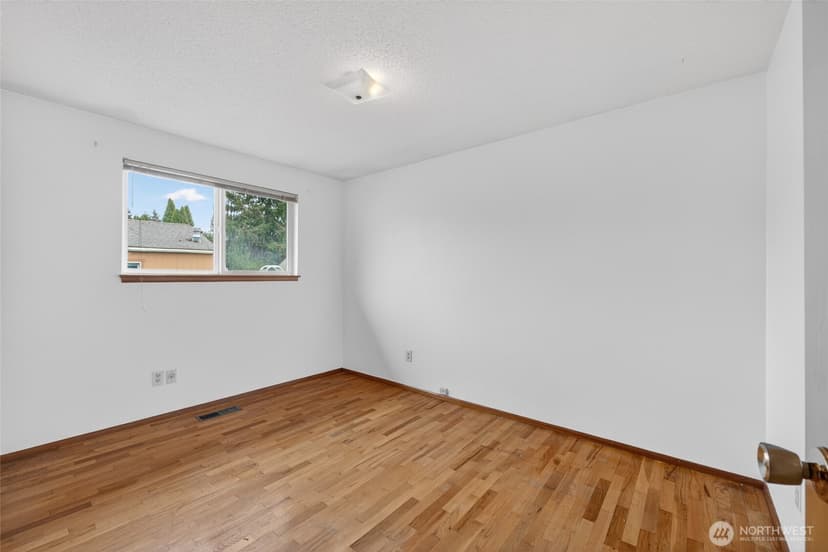 Property photo for 614 Violet Meadow Street S, Tacoma photo 15
