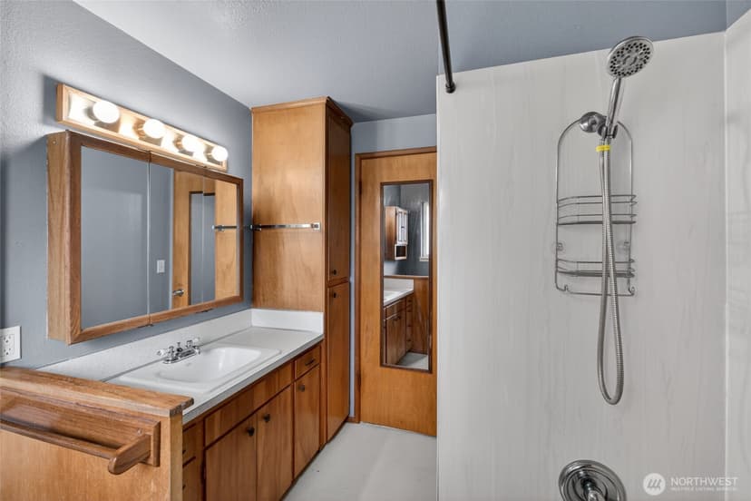 Property photo for 614 Violet Meadow Street S, Tacoma photo 18