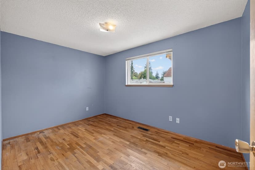 Property photo for 614 Violet Meadow Street S, Tacoma photo 16