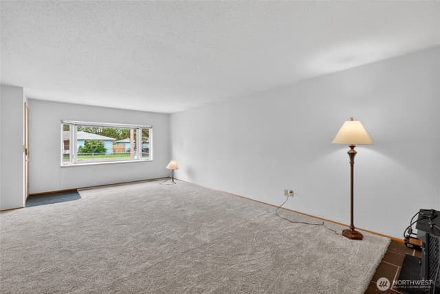 Property photo for 614 Violet Meadow Street S, Tacoma photo 5