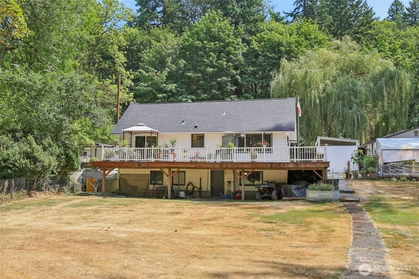Property photo for 17209 W Riverside Drive, Bothell photo 33