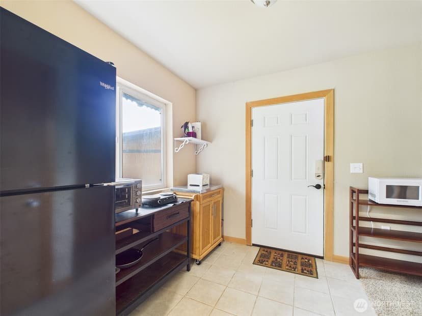Property photo for 1019 Catala Avenue SE, Ocean Shores photo 16