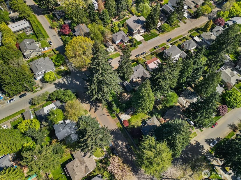 Property photo for 2701 NE 90th Street, Seattle photo 18